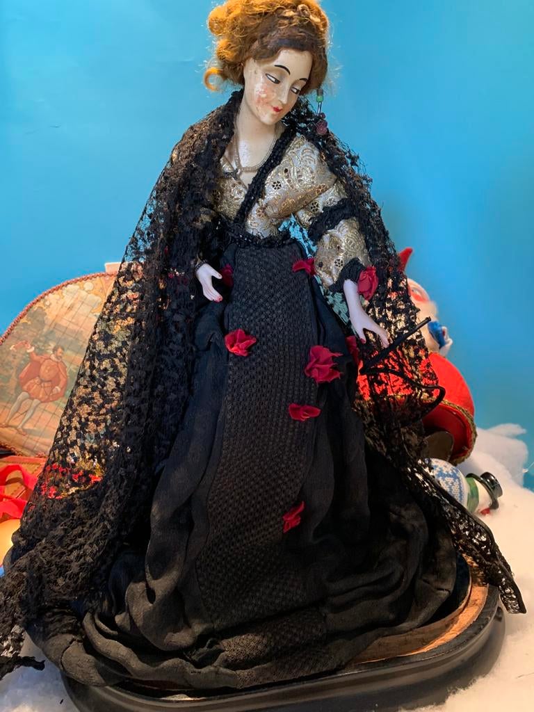 Stolp met bodier pop halfdoll, Antiek en Kunst, Ophalen of Verzenden