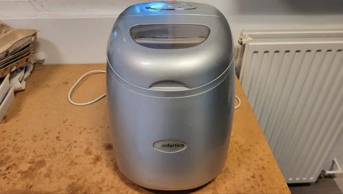 Ijsblokjes machine Comfortice 21106, Witgoed en Apparatuur, IJsmachines, Gebruikt, Zelfvriezend, Ophalen