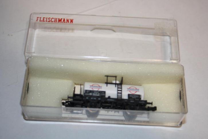 Ketelwagen Standard wit met Profi koppeling, Hobby en Vrije tijd, Modeltreinen | N-Spoor, Zo goed als nieuw, Wagon, Gelijkstroom