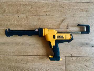 Dewalt 18v Kitspuit DCE560 beschikbaar voor biedingen