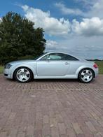 Audi TT 1.8 T Coupe Quattro 165KW 2000 Grijs 225pk, TT, 74 €/maand, 1370 kg, 4 cilinders