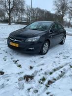 Opel Astra 1.4 Turbo Ecotec 88KW 5D 2015 Zwart, Auto's, Voorwielaandrijving, 680 kg, 4 cilinders, Zwart