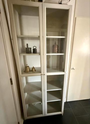 Goede Ikea vitrinekast Billy - afbeelding 1