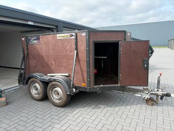 Omgebouwde Paardentrailer - Ideaal voor Transport beschikbaar voor biedingen
