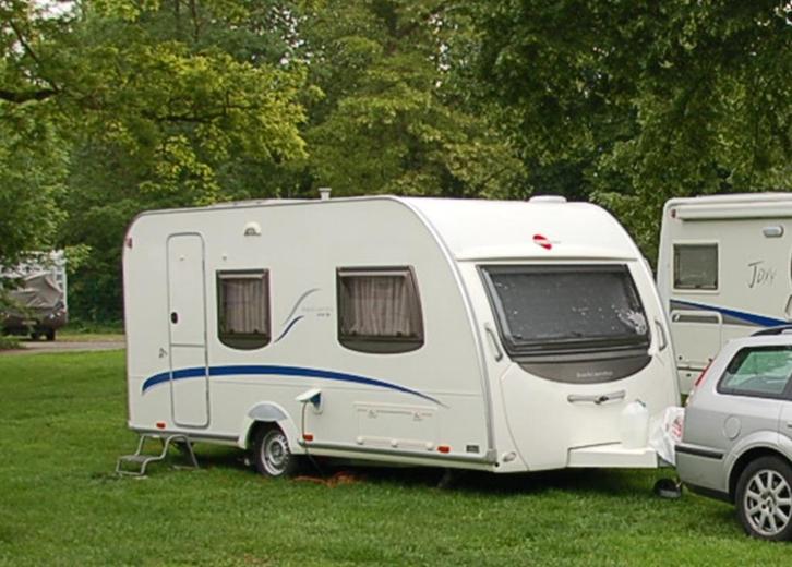 Caravan Burstner Belcanto 410 TS met voortent, Caravans en Kamperen, Caravans, Particulier, tot en met 4, 1000 - 1250 kg, Treinzit