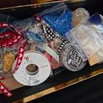 Partij kralen, lint, bedels, Ophalen, Kraal