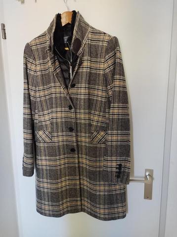 Dames winterjas (White Label) maat 40 beschikbaar voor biedingen