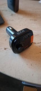 R2B Bluetooth FM Transmitter - Carkit, Ophalen of Verzenden, Zo goed als nieuw