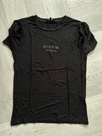 Bijna Nieuw: tshirt van NIKKIE mt 36, Kleding | Dames, Zwart, Ophalen of Verzenden, Zo goed als nieuw, Korte mouw
