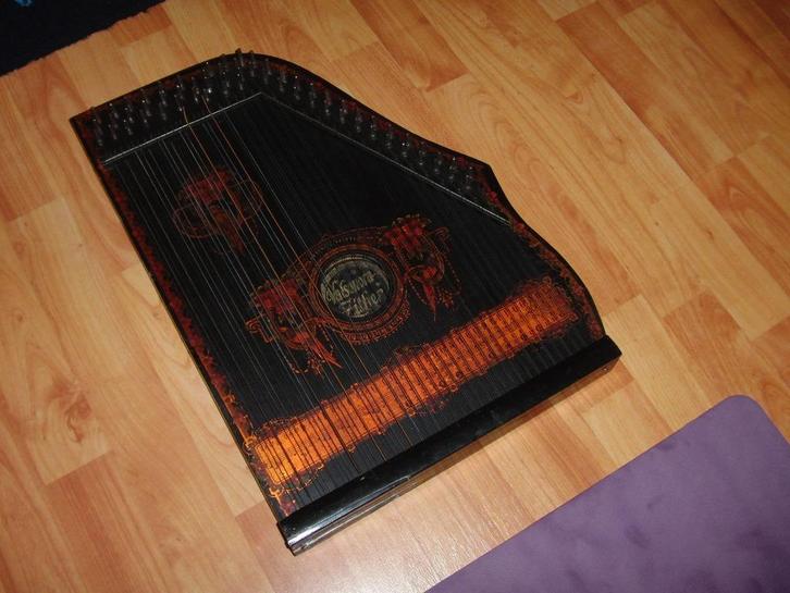 Antieke Valsonora Zither – ca. 1900 – compleet met snaren, Muziek en Instrumenten, Snaarinstrumenten | Gitaren | Akoestisch, Gebruikt