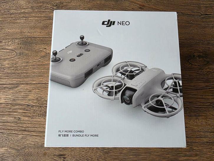 DJI Neo Fly More Combo - Nieuw en geseald met garantie, Audio, Tv en Foto, Drones, Nieuw, Ophalen of Verzenden