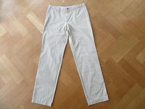 Hugo Boss Chino BeigeKaki Broek Pantalon mooie details Mt 48, Kleding | Heren, Broeken en Pantalons, Zo goed als nieuw, Maat 48/50 (M)