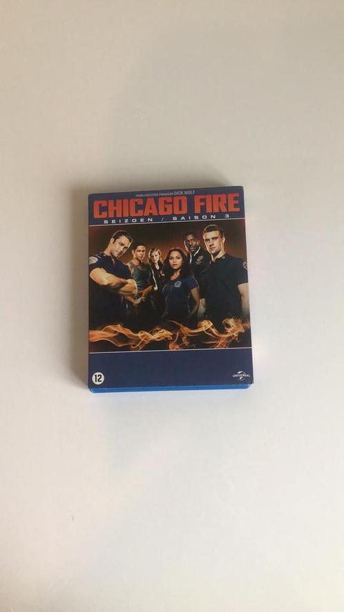 Chicago Fire Season 3 (Nog helemaal nieuw), Cd's en Dvd's, Cassettebandjes, Nieuw in verpakking, Onbespeeld, Overige genres, Met bewaardoos, rek of koffer