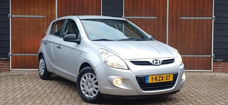 Hyundai i20 1.2i i-Motion, Dealer onderhouden, Airco, Cruise, Auto's, Hyundai, Bedrijf, i20, ABS, Airbags, Airconditioning, Boordcomputer