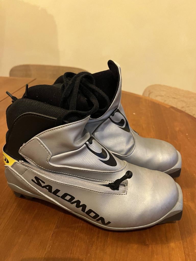 Salomon schaats schoenen 38, Sport en Fitness, Schaatsen, Overige merken, Klapschaats, Gebruikt, Ophalen of Verzenden