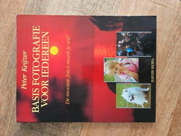 Basis fotografie voor iedereen - Peter Keijzer beschikbaar voor biedingen