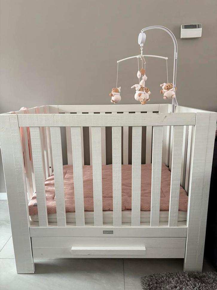 Coming kids box met lade, Kinderen en Baby's, Boxen, Zo goed als nieuw, Rechthoekig, In hoogte verstelbaar, Boxkleed, Lade, Ophalen