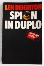 Spion in duplo - Len Deighton (1974), Boeken, Avontuur en Actie, Gelezen, Verzenden
