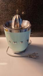 Smeg Citruspers - Stijlvol en Functioneel, Ophalen of Verzenden, Zo goed als nieuw, Elektrisch, Citruspers
