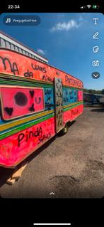 Festival caravan, Caravans en Kamperen, Ophalen, Zo goed als nieuw, Tot en met 4