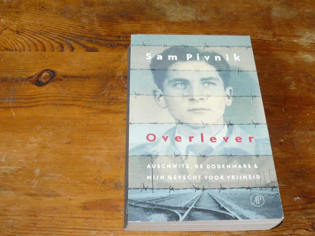 Sam Pivnik : Overlever : Auschwitz, dodenmars (ervaringen), Boeken, Oorlog en Militair, Tweede Wereldoorlog, Sam Pivnik, Ophalen of Verzenden