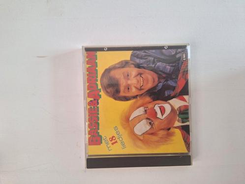 Bassie en Adriaan cd met 18 liedjes, Cd's en Dvd's, Cd's | Kinderen en Jeugd, Zo goed als nieuw, Muziek, Verzenden