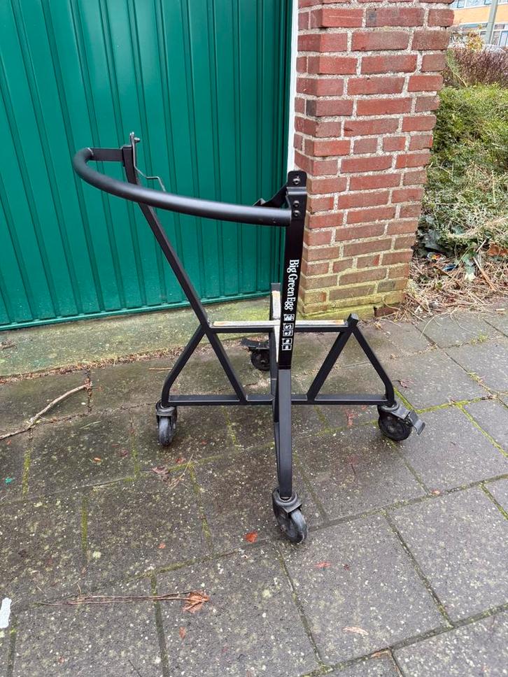 Big Green Egg Nest + Handler, maat Large., Tuin en Terras, Barbecue-accessoires, Zo goed als nieuw, Ophalen