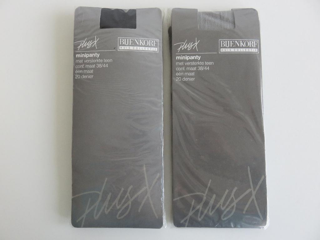 2 De Bijenkorf panty's met versterkte teen 20den zwart grijs, Bijenkorf, Nieuw, Maat 40/42 (M), Ophalen of Verzenden