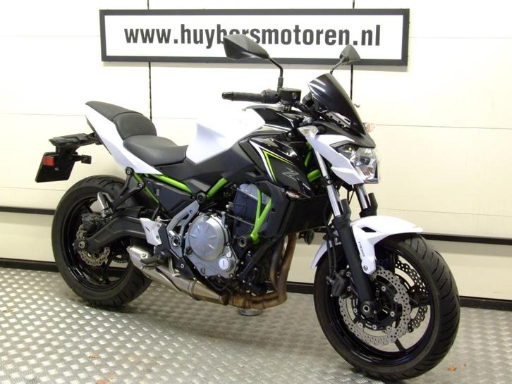 Kawasaki Z650 ABS Naked 2017, Motoren, Motoren | Kawasaki, Bedrijf, Toermotor, meer dan 35 kW, 2 cilinders, Ophalen