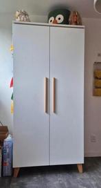 Complete babykamer met ledikant, commode en kast, Kinderen en Baby's, Kinderkamer | Commodes en Kasten, Ophalen