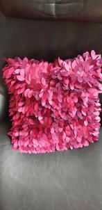 2 kussenhoezen in pink/aubergine 45x45cm, Huis en Inrichting, Woonaccessoires | Kussens, Ophalen of Verzenden, Zo goed als nieuw