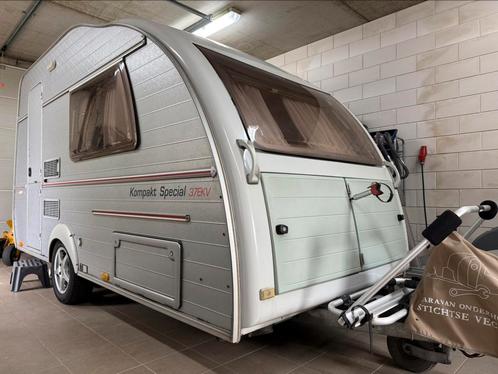 Te koop: Kip caravan Kompakt Special 37 EKV (2003) mover, Caravans en Kamperen, Caravans, Particulier, tot en met 2, 500 - 750 kg