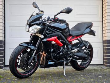 Triumph Street Triple R 675 ABS, 2014, NL motor, 2e eigenaar beschikbaar voor biedingen