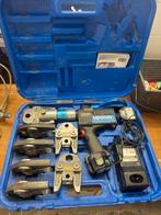 Uponor U75 Perstang met 5 Persbekken, Doe-het-zelf en Verbouw, Gereedschap | Handgereedschap, Ophalen of Verzenden, Gebruikt