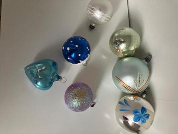Kerstversiering jaren ‘80  beschikbaar voor biedingen