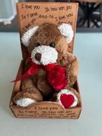 Knuffel Beertje in Geschenkdoos - Ik Hou Van Jou, Ophalen of Verzenden, Nieuw, Beer