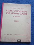 Kleine schoolatlas 1948, Gelezen, Wereld, Ophalen of Verzenden, 1800 tot 2000