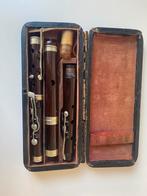 Old wooden flute, Muziek en Instrumenten, Blaasinstrumenten | Dwarsfluiten en Piccolo's, Gebruikt, Ophalen of Verzenden, Met koffer of tas
