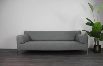 Design On Stock Bloq 3-zits | 100% wol beschikbaar voor biedingen