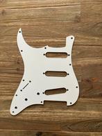 Linkshandige Fender Strat Pickguard sss 11 holes 3 laags, Ophalen of Verzenden, Gebruikt, Elektrische gitaar