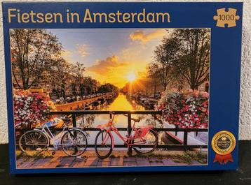 Legpuzzel "Fietsen in Amsterdam"  1000 stukjes. Compleet! beschikbaar voor biedingen
