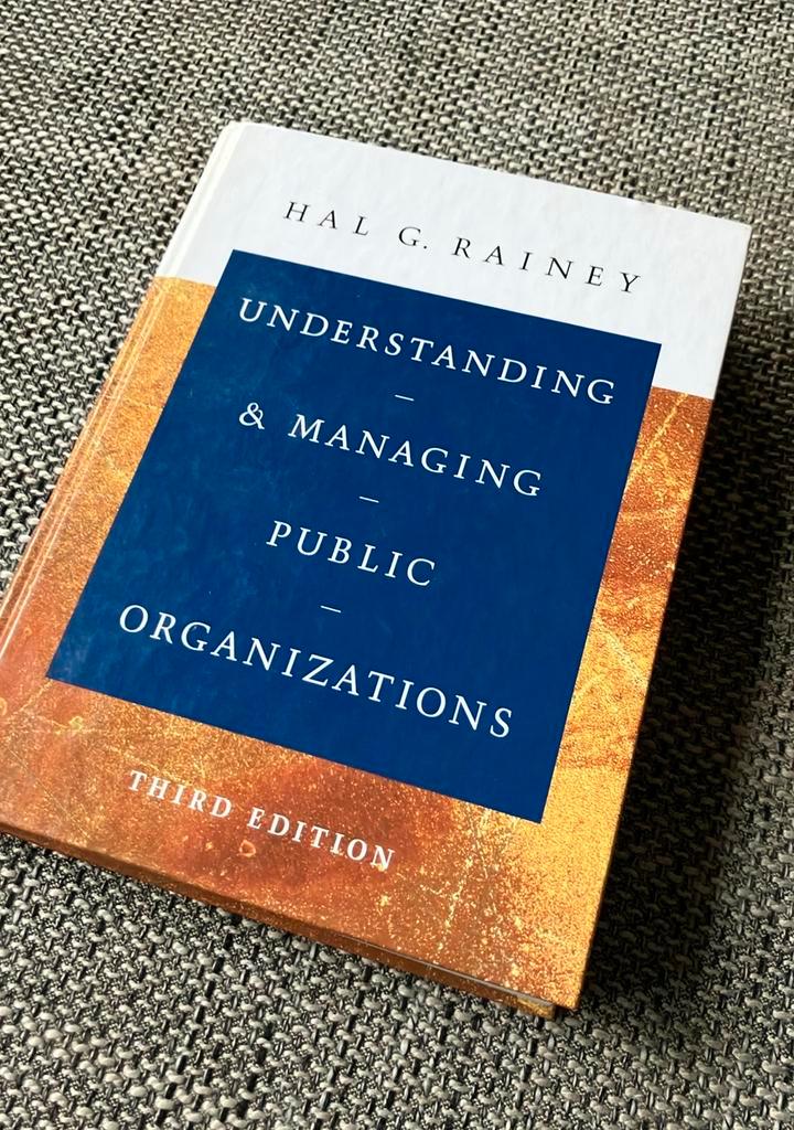 Understanding and Managing Public Organizations, Boeken, Esoterie en Spiritualiteit, Zo goed als nieuw, Achtergrond en Informatie