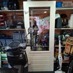 Hardhouten achterdeur aangeboden., Doe-het-zelf en Verbouw, Deuren en Horren, Gebruikt, Ophalen of Verzenden, Buitendeur, 200 tot 215 cm