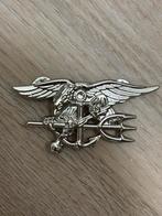 Zilverkleurige  Navy Seal Speld, Ophalen of Verzenden, Marine, Amerika, Embleem of Badge