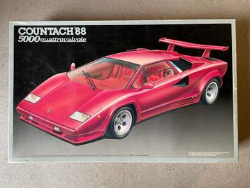 2x Fujimi Lamborghini Countach 1:16 beschikbaar voor biedingen
