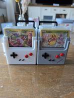 Pokemonkaarten in leuk gameboy pakje, Ophalen of Verzenden, Nieuw
