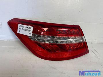 MERCEDES E C207 Links buiten achterlicht A2078200164 2009-20 beschikbaar voor biedingen