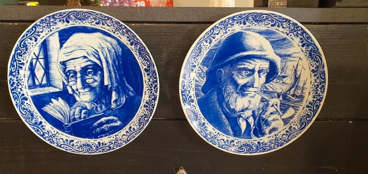 Twee Delfts Blauw Boch Frères Wandborden, Antiek en Kunst, Antiek | Wandborden en Tegels, Ophalen of Verzenden