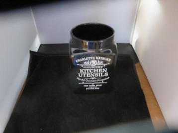 Pollepelpot Charlotte Watson servies beschikbaar voor biedingen