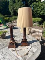 Schemerlamp met notenhouten  voet., Huis en Inrichting, Lampen | Tafellampen, Ophalen, Zo goed als nieuw, Minder dan 50 cm